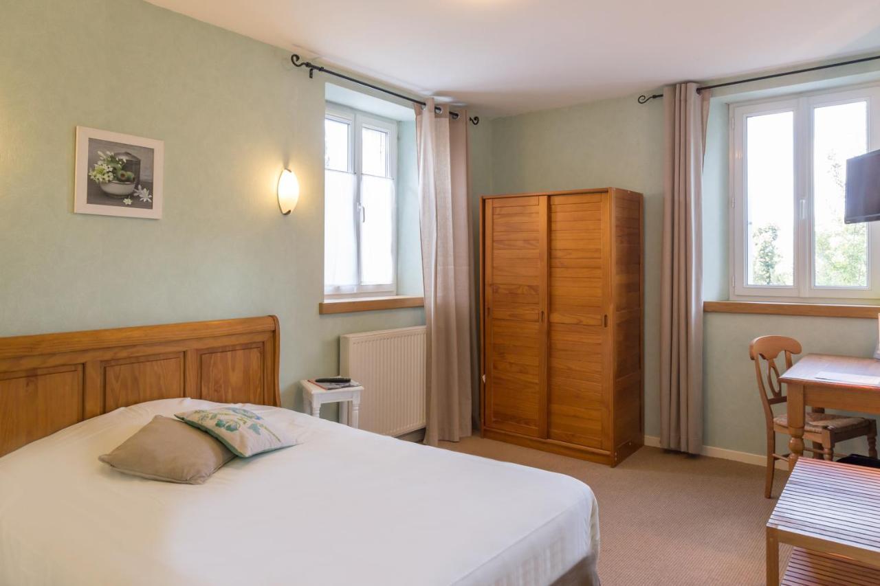 Hotel Logis Le Moulin De La Soriniere Nueil-sous-les-Aubiers Esterno foto
